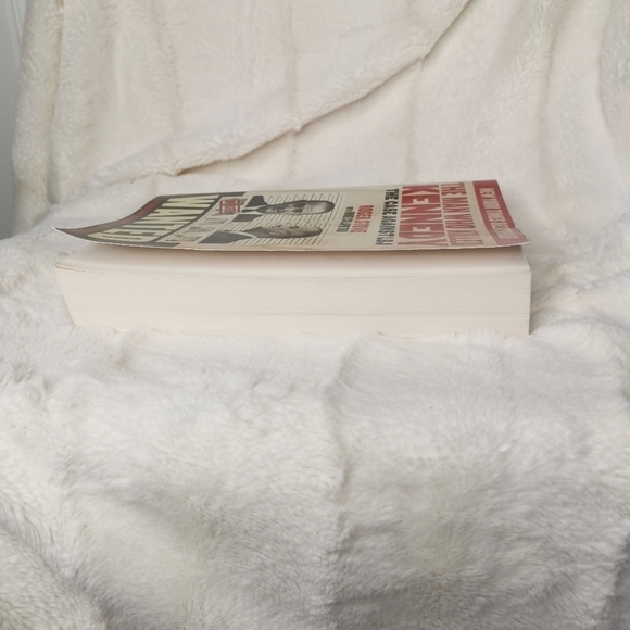 🔥3/$15 The Man Who Killed Kennedy Paperback by Roger Stone with Mike Colapietro - Picture 4 of 4